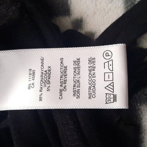 Michael Michael Kors Black Fringe Trim 3/4 Sleeve Cuff Hemline Tshirt Size SP - Picture 6 of 7